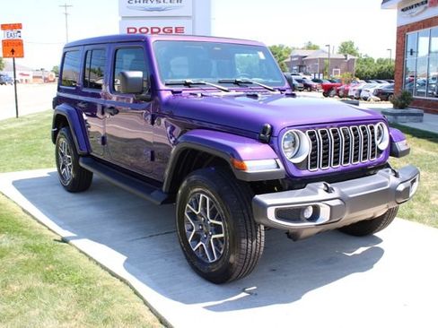 New 2026 Jeep Wrangler Unlimited Sahara AWD/4WD image 4
