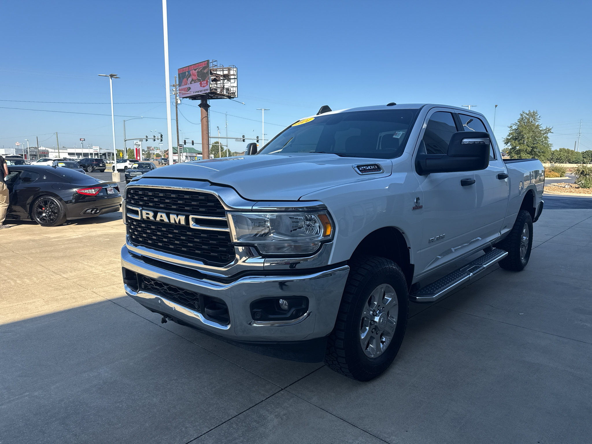 Used 2024 RAM 2500 Big Horn w/ Off Road Package AWD/4WD image 3