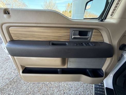 Used 2011 Ford F150 Lariat w/ Lariat Plus Pkg image 21