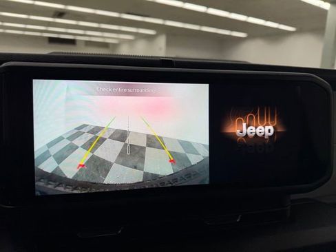 Used 2025 Jeep Wrangler Willys 4xe image 14