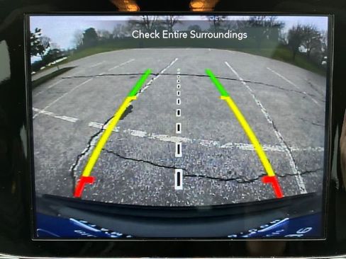 Used 2022 Jeep Grand Cherokee Laredo X image 22