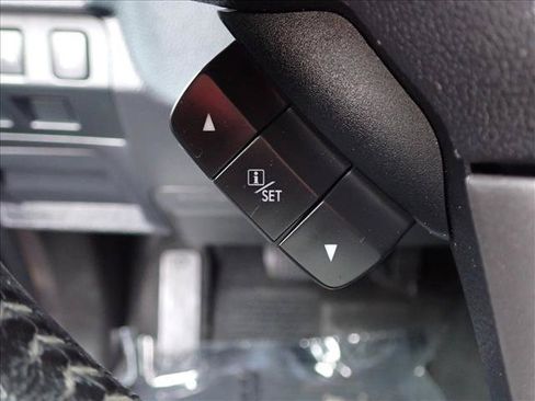 Used 2018 Subaru Forester 2.5i Premium w/ Popular Package #3B AWD/4WD image 16