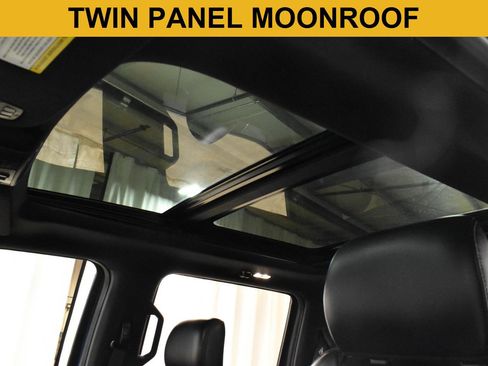 Used 2019 Ford F150 Raptor w/ Equipment Group 802A Luxury image 3