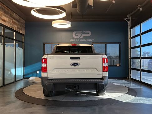 Used 2024 Ford Maverick Lariat AWD/4WD image 4