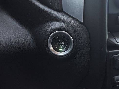 Used 2019 GMC Sierra 1500 SLT w/ Driver Alert Package I image 22