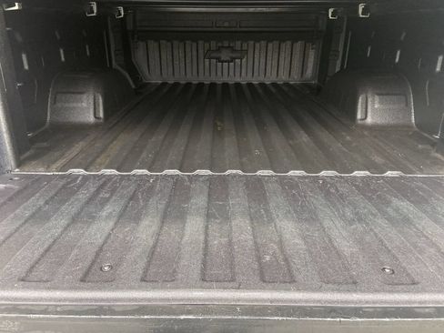 Used 2019 Chevrolet Silverado 1500 LTZ w/ LTZ Plus Package AWD/4WD image 26