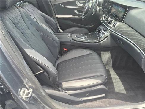 Used 2021 Mercedes-Benz E 350 4MATIC Sedan image 20