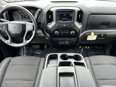 Certified 2024 Chevrolet Silverado 1500 Custom Trail Boss w/ Turbomax Blackout Package image 17