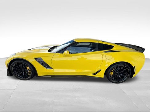 Used 2016 Chevrolet Corvette Z06 w/ 3LZ Preferred Equipment Group RWD image 5