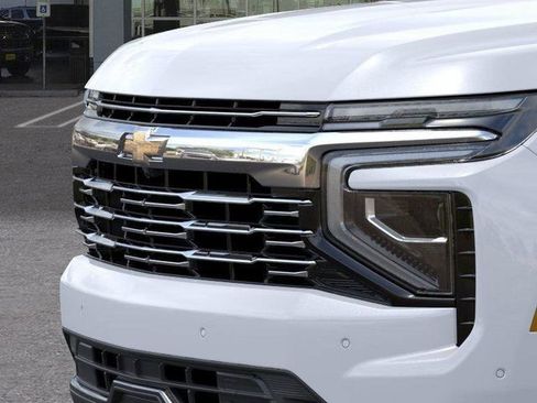 New 2026 Chevrolet Tahoe Premier w/ Sun And Tow Package AWD/4WD image 13