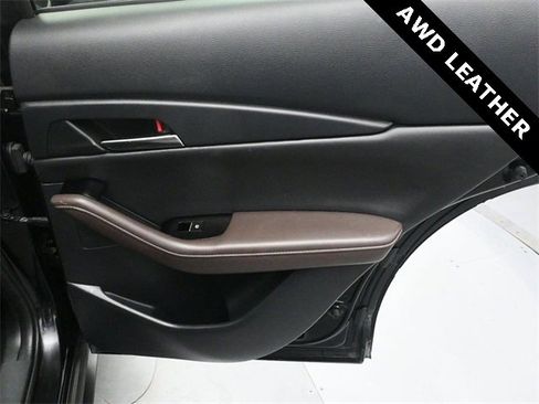 Used 2023 MAZDA CX-30 AWD 2.5 S w/ Premium Package image 18