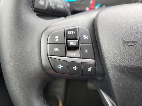 Used 2022 Ford Escape SE w/ SE Sport Appearance Package image 21