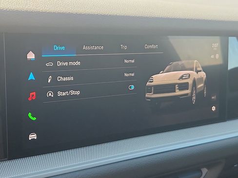 New 2026 Porsche Cayenne Coupe image 22