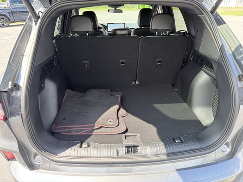 Used 2023 Ford Escape ST-Line w/ Tech Pack #1 AWD/4WD image 5