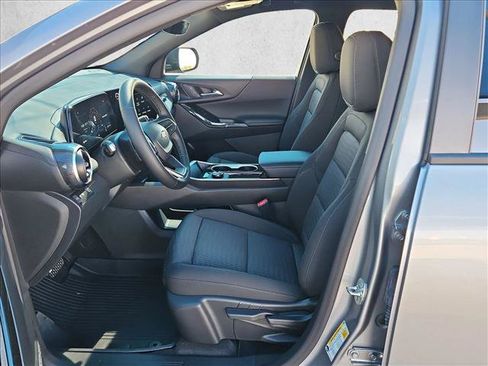New 2027 Chevrolet Equinox LT w/ Safety and Technology Package FWD image 4