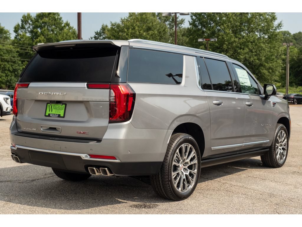 New 2026 GMC Yukon XL Denali w/ Denali Reserve Package AWD/4WD image 8