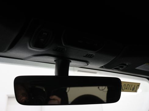 Used 2019 Jeep Wrangler Unlimited Sahara AWD/4WD image 52