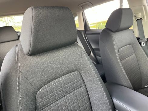 Used 2026 Honda HR-V LX image 28