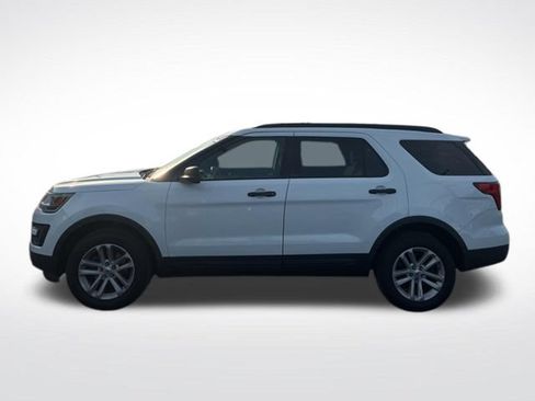 Used 2017 Ford Explorer 4WD image 2