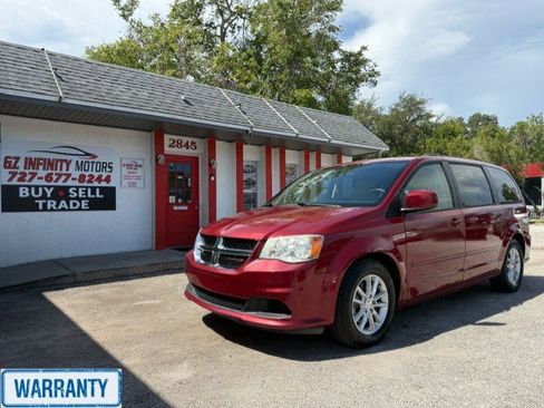 Used 2016 Dodge Grand Caravan SXT image 1