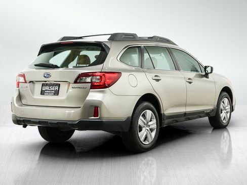 Used 2015 Subaru Outback 2.5i AWD/4WD image 5
