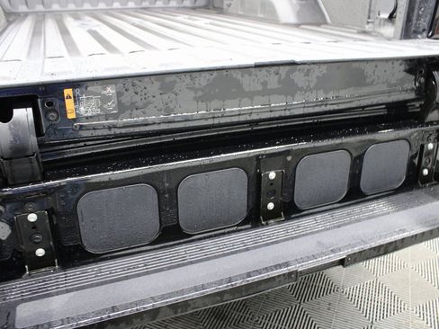 Used 2024 GMC Sierra 2500 Denali w/ Technology Package image 46