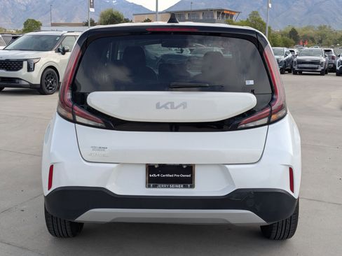Certified 2024 Kia Soul LX w/ Option Group 015 FWD image 4