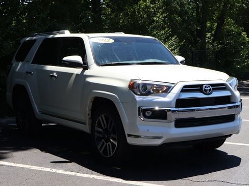 Used 2022 Toyota 4Runner Limited AWD/4WD image 11