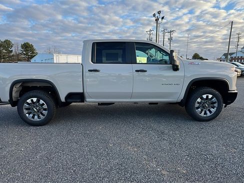 New 2026 Chevrolet Silverado 2500 Custom w/ Custom Value Package image 4