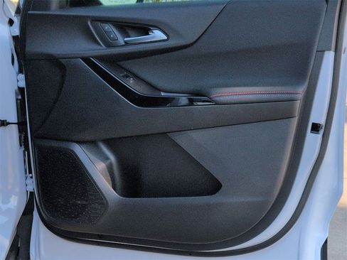 New 2026 Chevrolet Equinox RS w/ Convenience Package III image 19