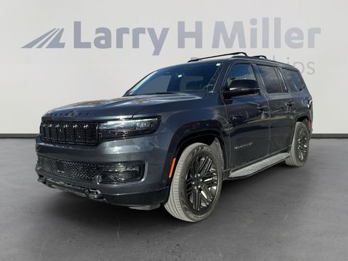 Used 2023 Jeep Wagoneer Series II w/ Convenience Group I image 4