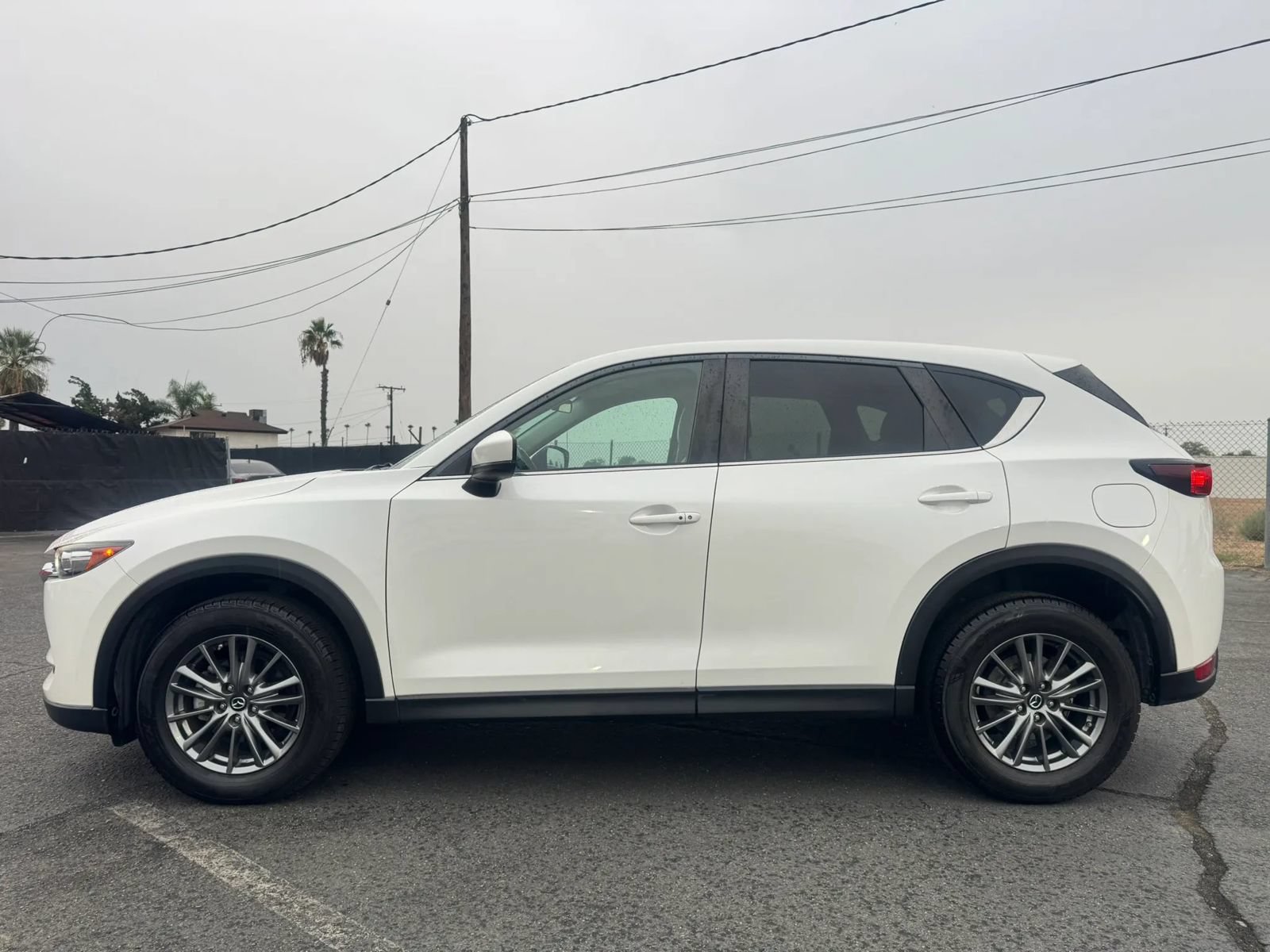 Used 2019 MAZDA CX-5 Touring FWD image 3
