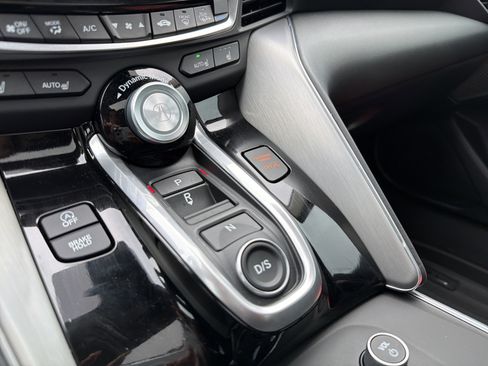 Certified 2025 Acura TLX w/ Technology Package image 26