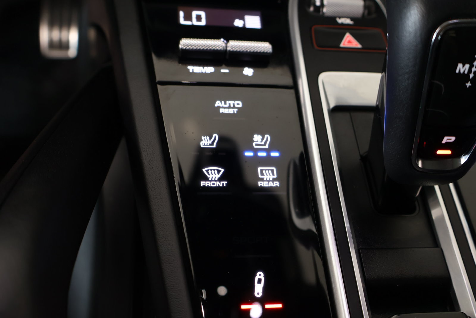 Certified 2023 Porsche Cayenne GTS AWD/4WD image 9