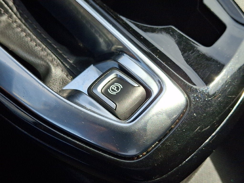 Certified 2024 Chevrolet Trax ACTIV FWD image 28