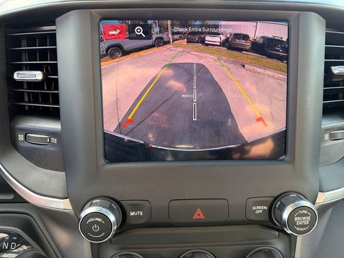 Used 2024 RAM 2500 Big Horn image 30