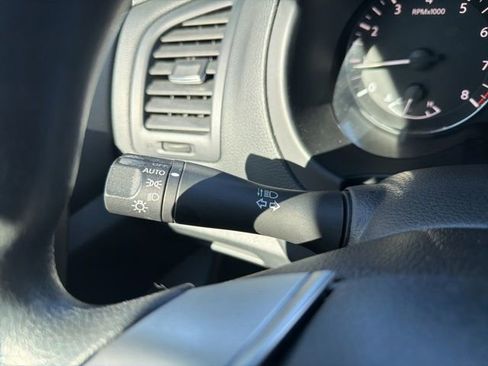 Used 2015 Nissan Altima 2.5 S w/ Power Driver Seat Package image 39