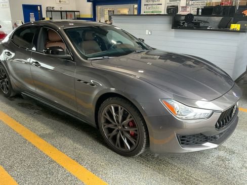 Used 2020 Maserati Ghibli RWD image 5