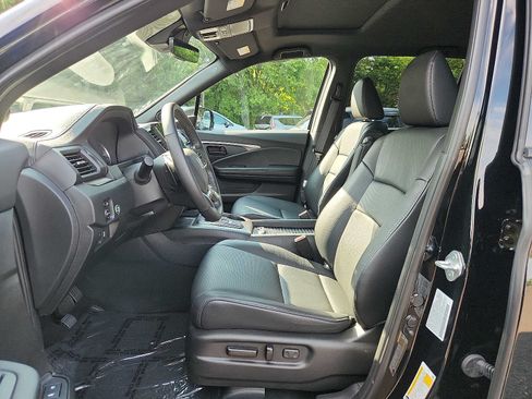 Certified 2023 Honda Passport EX-L image 13