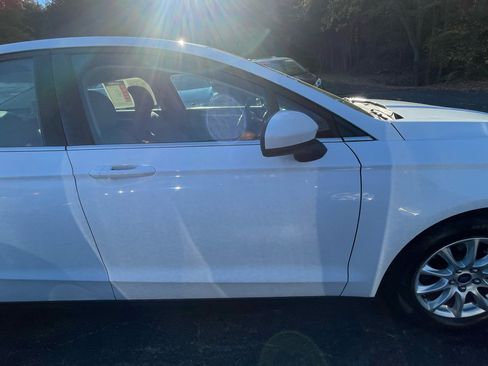 Used 2015 Ford Fusion S image 11