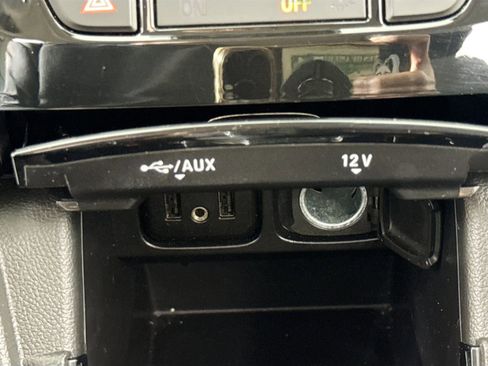 Used 2018 Buick Encore Preferred image 17