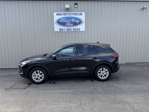 Used 2025 Ford Escape Active AWD/4WD image 1