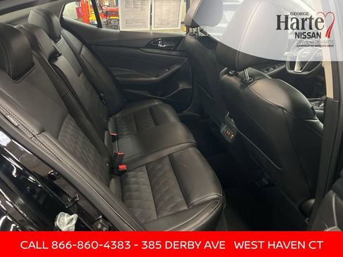 Certified 2023 Nissan Maxima Platinum w/ Sport Mat Group image 36