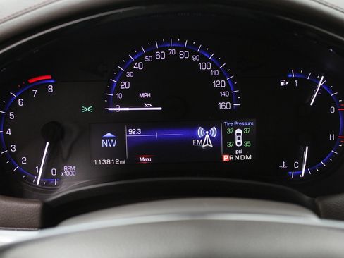 Used 2015 Cadillac XTS image 8