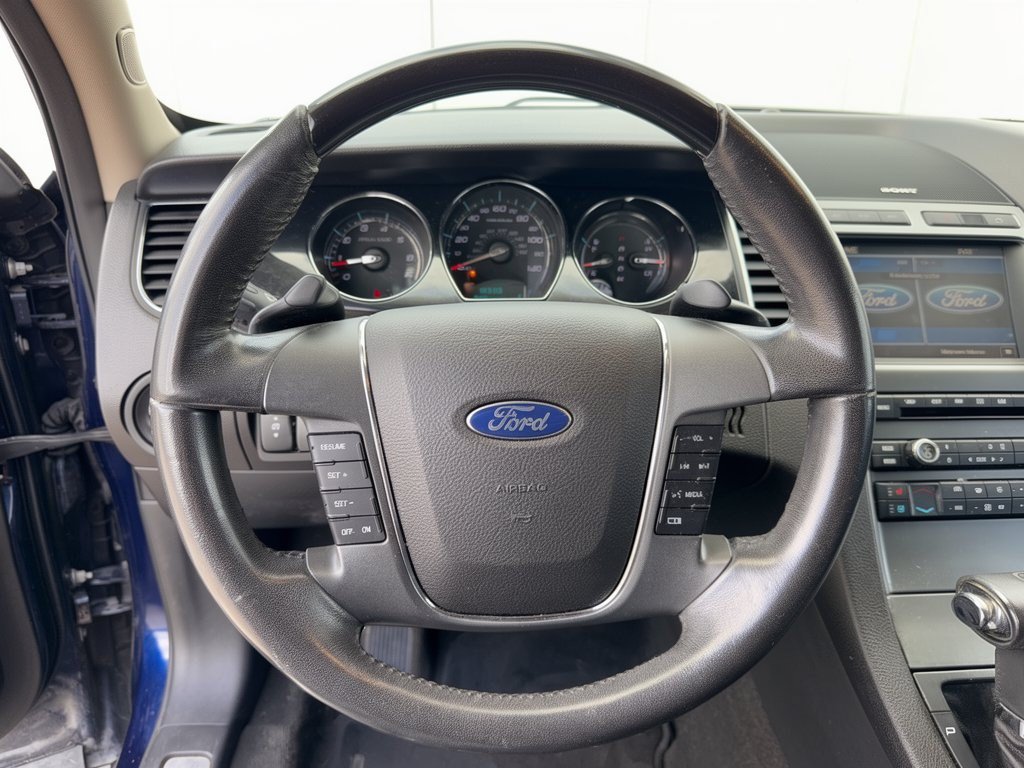 Used 2011 Ford Taurus Limited w/ 303A Rapid Spec Order Code FWD image 10