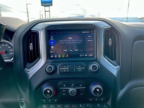 Used 2022 Chevrolet Silverado 3500 LTZ w/ LTZ Premium Package image 13