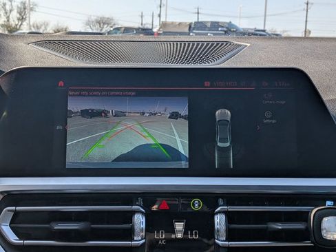 Used 2021 BMW M3 image 13