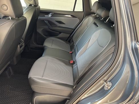 New 2026 Volkswagen Tiguan SE R-Line AWD/4WD image 22