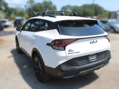 Certified 2025 Kia Sportage X-Line w/ Premium Package AWD/4WD image 12