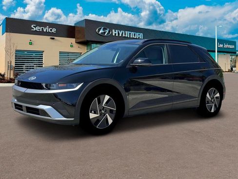 New 2026 Hyundai Ioniq 5 SEL image 2